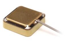 1575 MHz GNSS Embedded Ceramic Active Antenna, Mid Filter, 28 dB Gain, U.FL Connector - 2