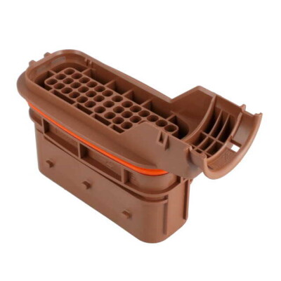 39 Rectangular Connectors - Housings Plug Brown 0.197