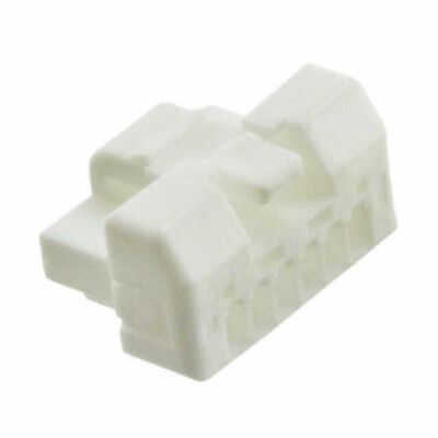 6 Rectangular Connectors - Housings Plug Natural 0.049