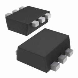 Bipolar (BJT) Transistor Array 1 NPN, 1 PNP 30V 700mA 540MHZ, 520MHz 550mW Surface Mount 6-MCPH - 1